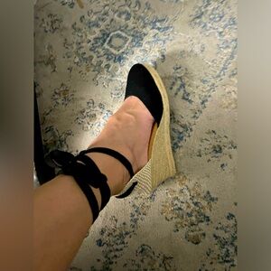 New Espadrille ssandqls anky wrap wedges J.Crew 9 1/2, black.